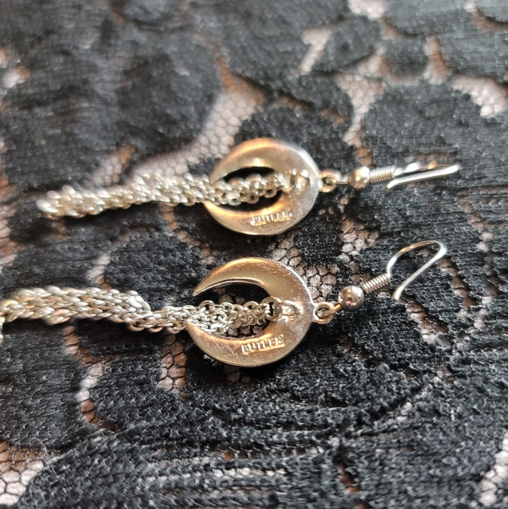 Butler Horn Dangle Earrings - Picture 3 of 7